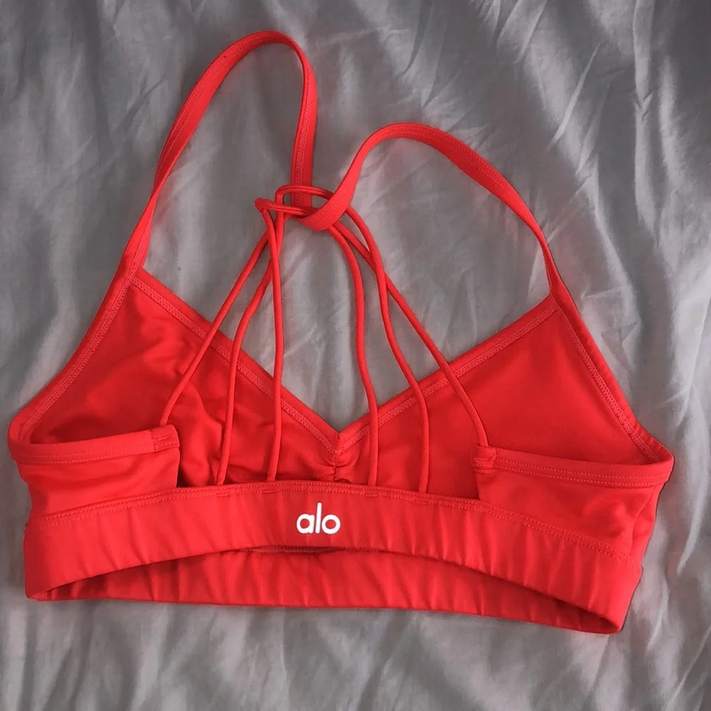 Alo yoga bra - Picture 3 of 4